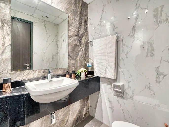 Luxury Studio In Business Bay With Canal View - 1906 Dubai Lägenhet
