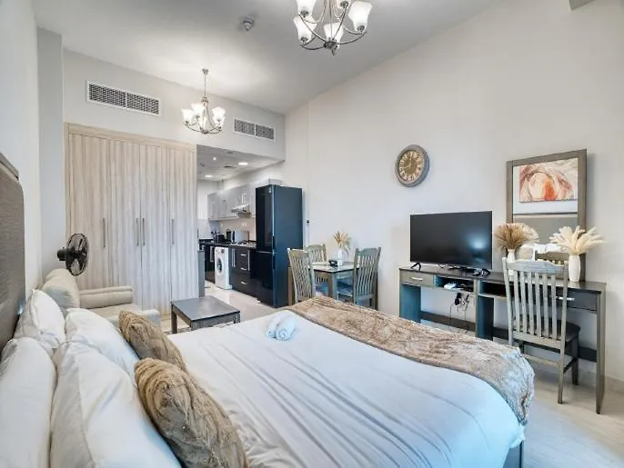 Lägenhet Luxury Studio In Business Bay With Canal View - 1906 Dubai Förenade Arabemiraten