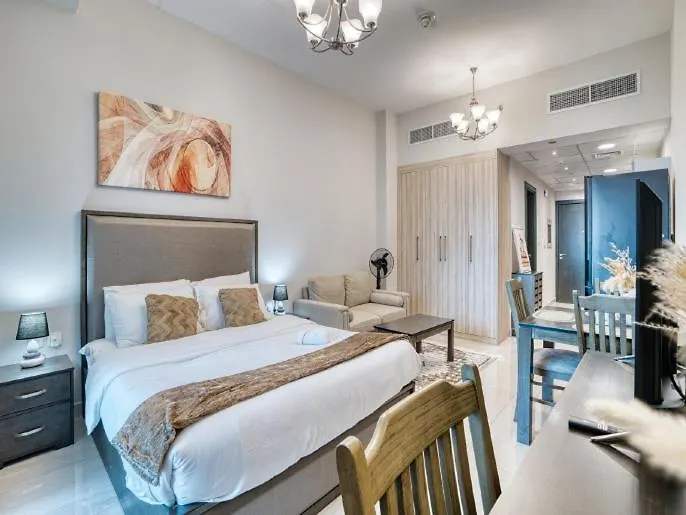 Luxury Studio In Business Bay With Canal View - 1906 Dubai
